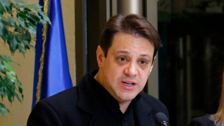 ¿Quién es Gaspar Rivas? Conoce al Diputado que perdió el control en reunión con Pancho Malo