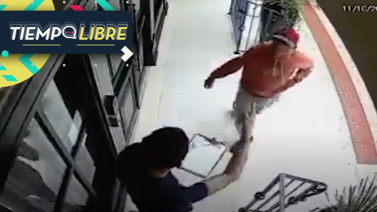 Video muestra el momento que víctima de robo da muerte a delincuente con golpe en la cara