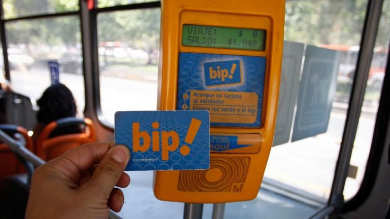 ¿Subirá el valor del pasaje? Anuncio de Ministro de Transporte causa reacciones