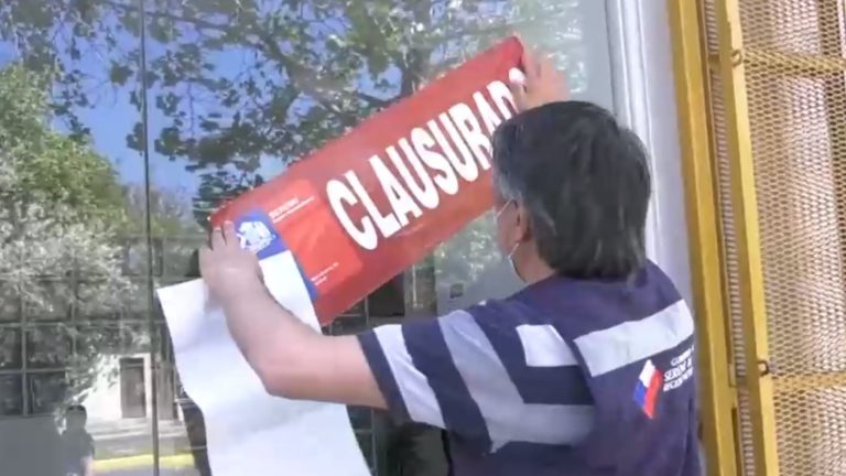 Clausuran clínica estética en Providencia con prohibición de funcionar: Paciente quedó grave tras procedimiento