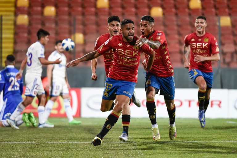 Casi en la agonía: Unión Española aprovecha los errores de la U y se instala en la final de la Copa Chile