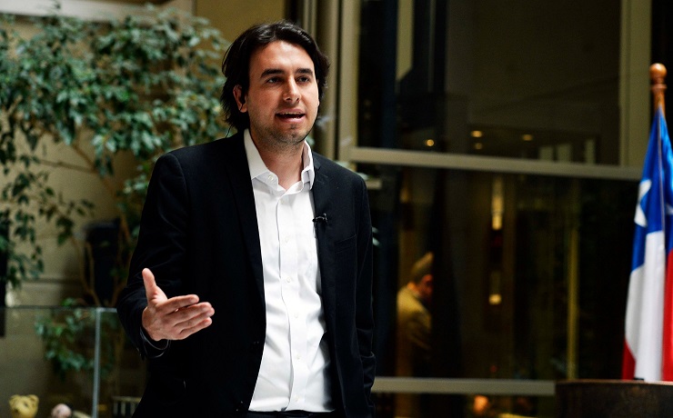 Vlado Mirosevic logra consenso y es el nuevo presidente de la Cámara de Diputadas y Diputados