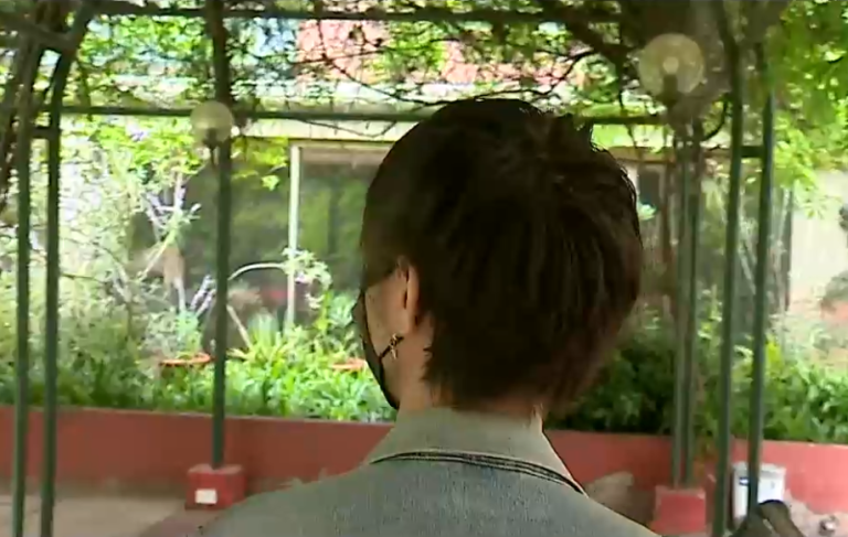 Pidió auto con celular, un motochorro lo robó y ahora debe $6 millones: ¿Cómo proteger información bancaria?