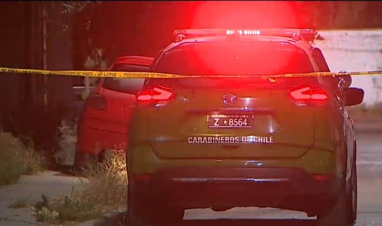 Nueva balacera en La Florida terminó con un muerto: Sujetos le dispararon desde un auto