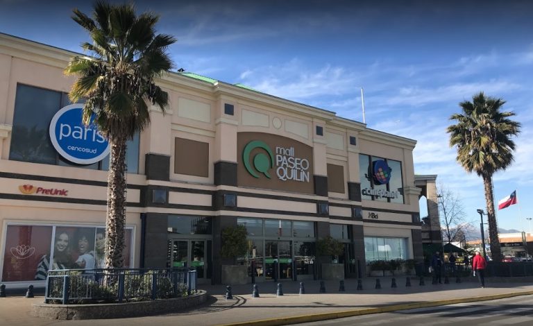 Violento asalto con armas de fuego afectó a tiendas de celulares en mall en Quilín: Una persona quedó lesionada