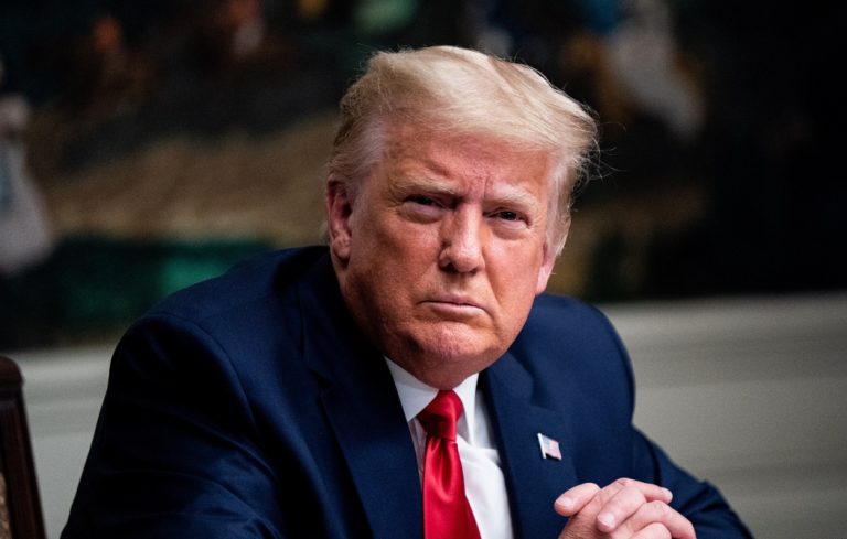 Donald Trump oficializa candidatura presidencial para elecciones de 2024