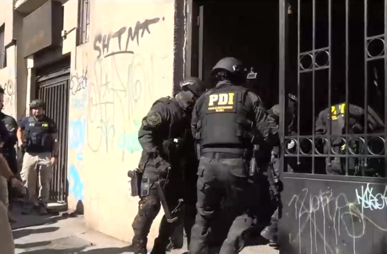 Con allanamientos en Santiago y Valparaíso: PDI desarticula banda presuntamente dedicada al secuestro