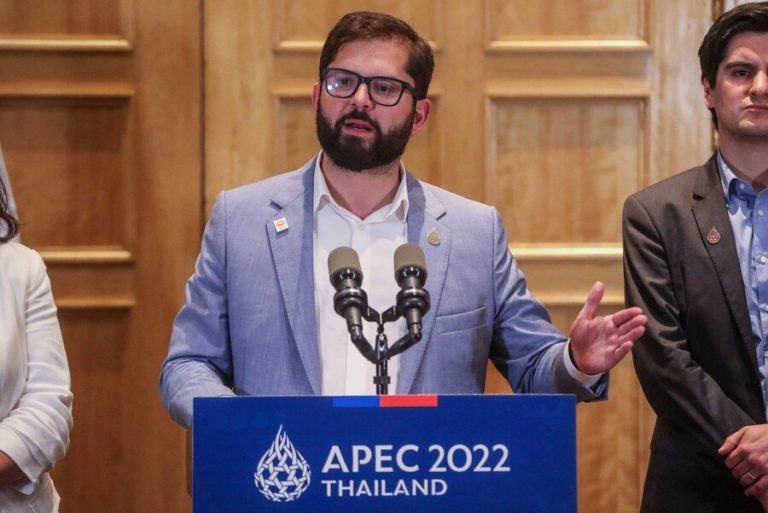 Pdte. Boric sobre guerra comercial entre China y EE.UU.: 