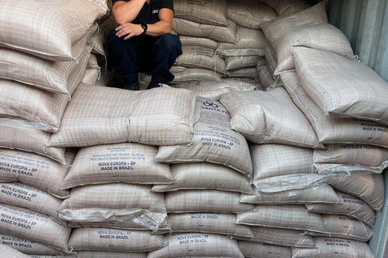 No dan abasto con la cocaína: Incineradoras al borde del colapso por 