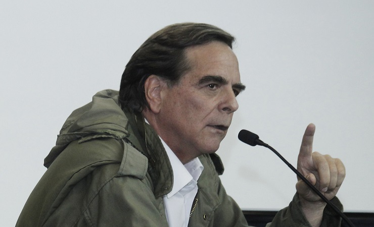 Felipe Berríos renuncia a los jesuitas tras acusar maltrato: 