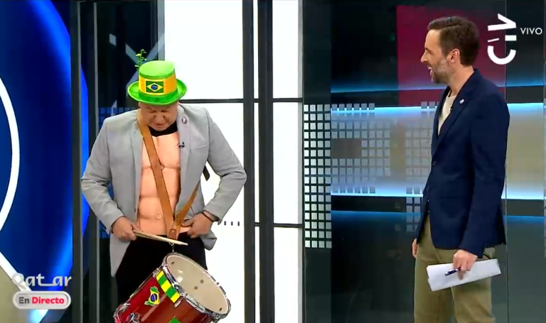 Con six pack y un tambor: El divertido homenaje de JC Rodríguez a Brasil por ganar ante Serbia