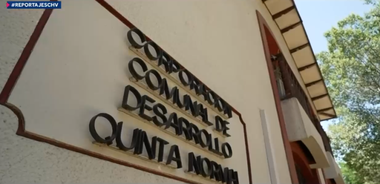 La batalla judicial de Quinta Normal con funcionario: Aumentó su sueldo en $2 millones en menos de un año