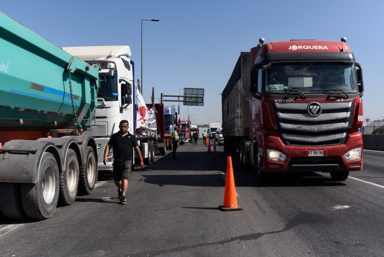 Paro de camioneros: Expertos critican acuerdo del gobierno con parte del gremio