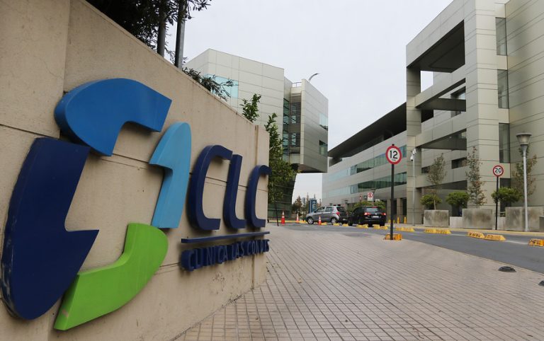 Insólito: Tribunal autoriza a oncólogo formalizado por abuso sexual regresar y tratar en Clinica Las Condes