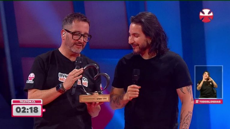 Rutina completa: Felipe Avello y su hilarante presentación en la Teletón 2022