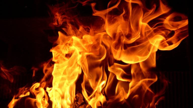 Calentamiento global en el arte: Ya abrió instalación sensorial “Air(e) Tormentas de Fuego” en Lo Matta Cultural