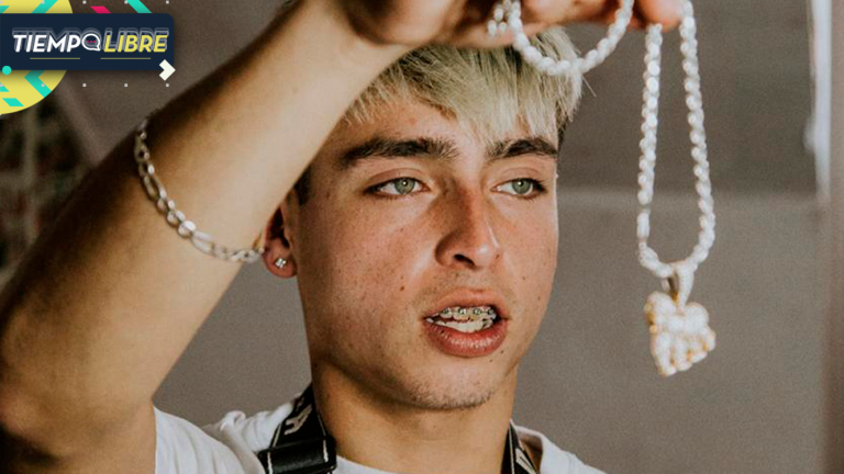 AK4:20 fue captado agrediendo a funcionario en el aeropuerto: contó su versión y pidió disculpas en redes sociales