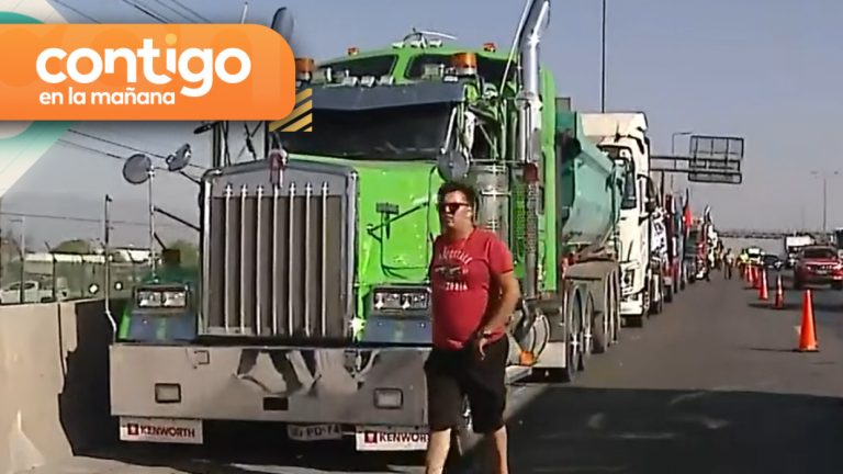 Con asado incluido: Continúa paro de camioneros pese a querellas del Gobierno