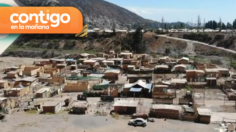 Insólito: Venden casas amobladas en tomas de terreno a través de internet