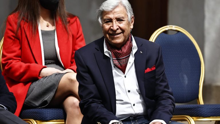 Pablo Aguilera fue hospitalizado y será sometido a diversos exámenes: 