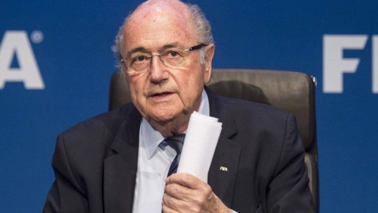 Joseph Blatter afirma que es un error que la sede del Mundial 2022 sea Qatar