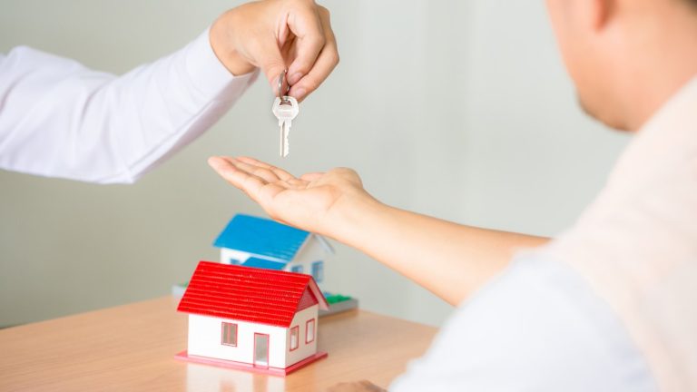 En 4 simples pasos y desde el celular: Así puedes postular al Subsidio DS49 para comprar una vivienda