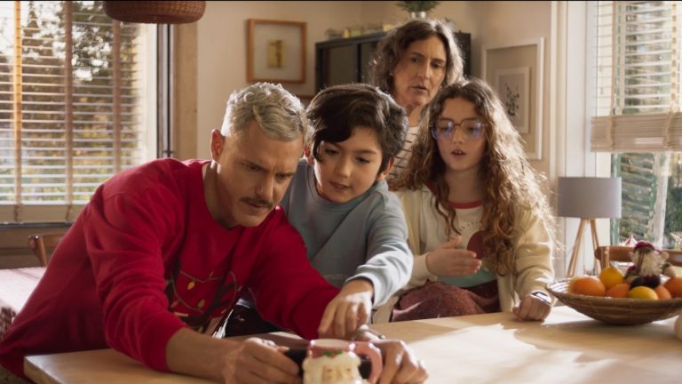 El 24 de noviembre se estrena “Un Like de Navidad”: La primera película navideña chilena