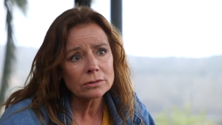 Katherine Salosny se confiesa sobre el abuso de su padre y habla de su libro: 