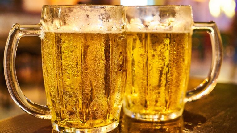 ¡Atención, hinchas! Qatar prohibió la venta de cerveza en los estadios del Mundial