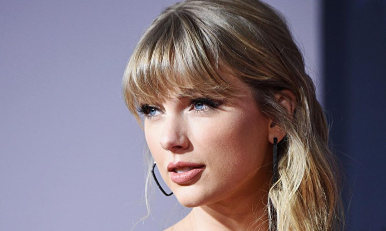 Una paso más en su carrera: Taylor Swift escribió y dirigirá su primera película