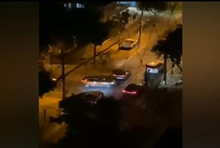 Violenta doble encerrona en Ñuñoa: Cerca de 10 delincuentes armados robaron autos y se dieron a la fuga