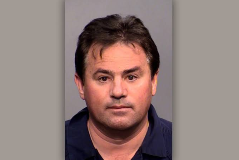 Detienen a pastor por trata de personas y abuso sexual contra mujeres: Una de las víctimas era su hija menor de edad