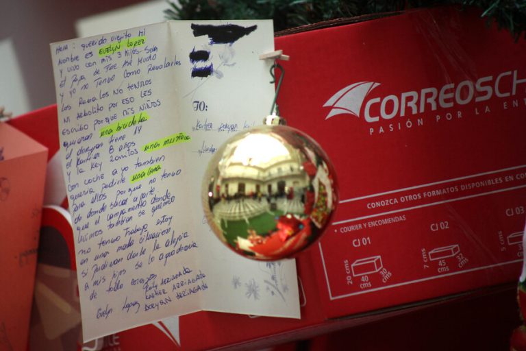 De Arica a Punta Arenas: Así puedes apadrinar una carta en Correos de Chile y cumplir sueños en esta Navidad