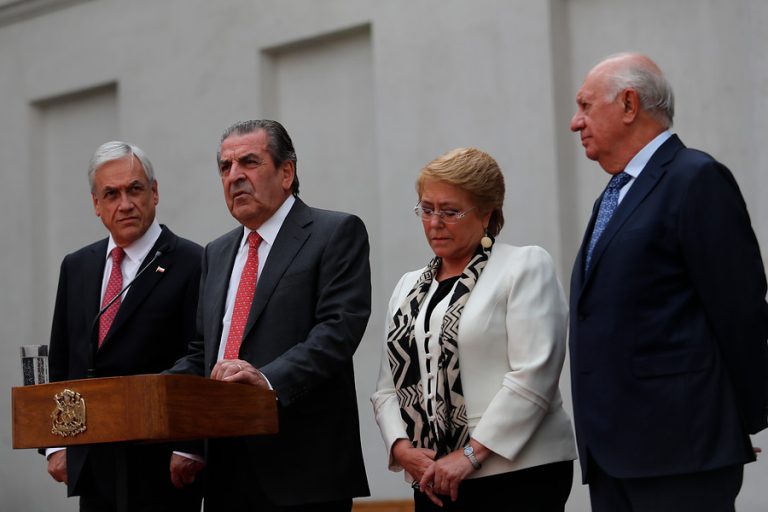 Demócratas busca que ex presidentes integren grupo de expertos del proceso constituyente