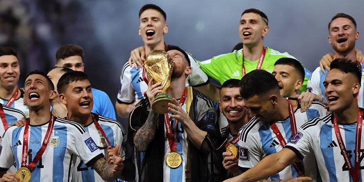 Acá está tu copa, Lio: Argentina venció en penales a Francia y consiguió su tercer Mundial