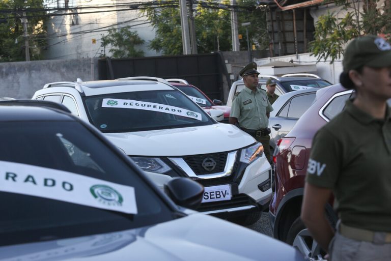 Operación Boomerang: Cae banda que instalaba GPS a autos robados, los vendían y luego volvían a sustraer