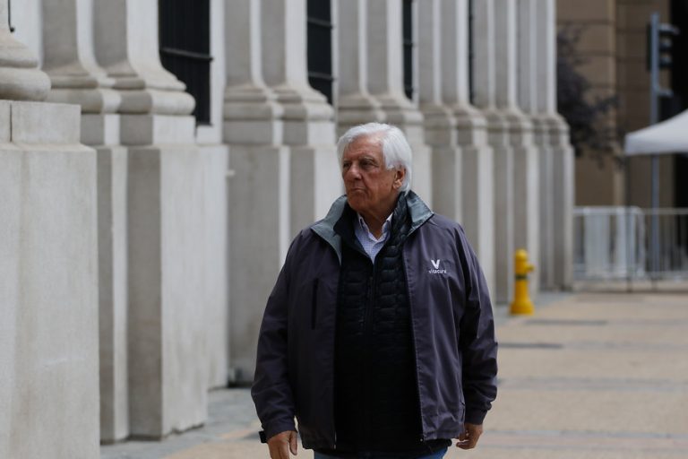 Caso Vitacura: ¿Cuál era la dinámica de los supuestos millonarios desvíos de fondos del ex alcalde Torrealba?