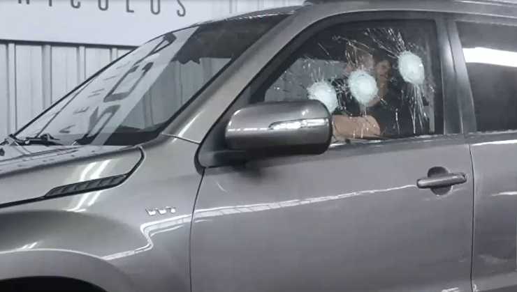 Ante temor de encerronas y portonazos: Demanda por blindar autos ha crecido exponencialmente