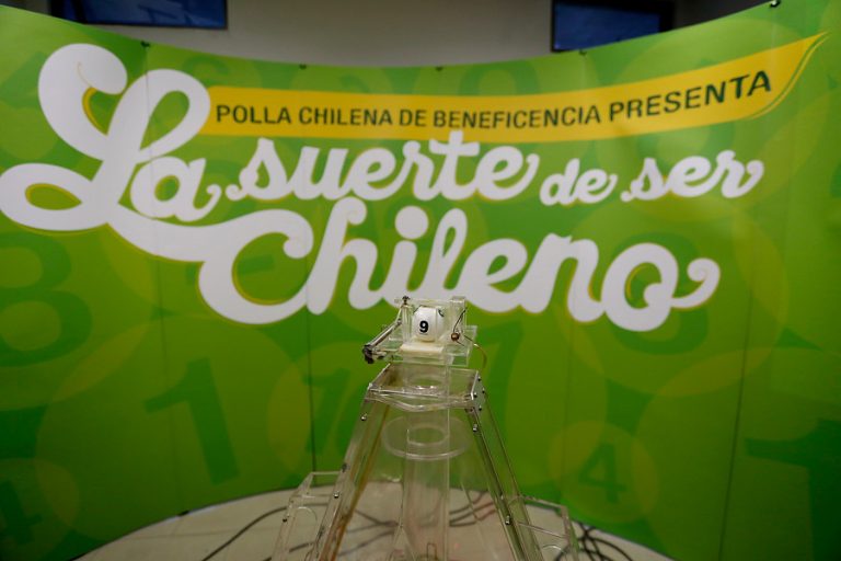 Consulta con tu RUT: La suerte de ser chileno ya sorteó los últimos premios de $2,5 millones