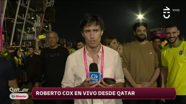 Roberto Cox celebró con los hinchas brasileños tras el triunfo contra Corea del Sur