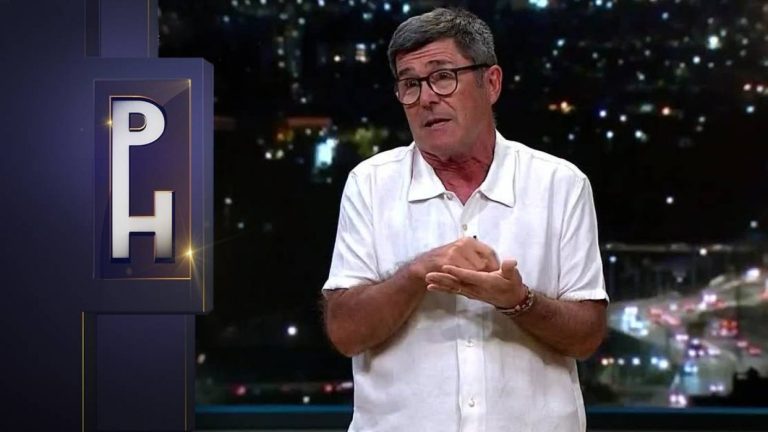 “Es tonta como una puerta”: La salida de libreto de Marcelo Comparini