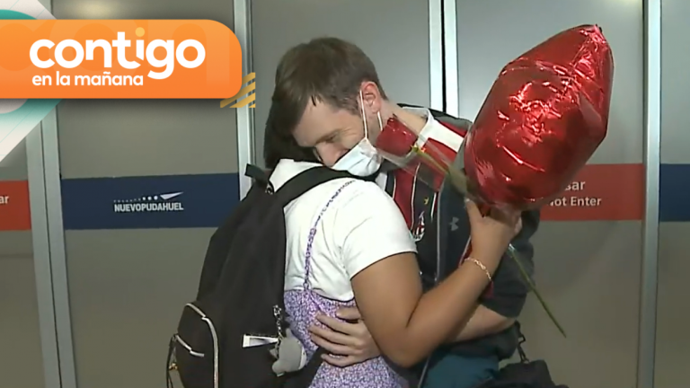 ¡Un romántico reencuentro! Joven esperó a su gran amor desde Japón