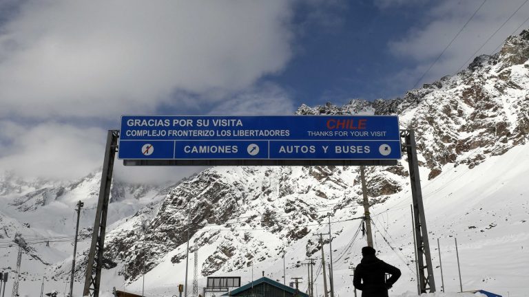 Por frente de mal tiempo: Autoridades informan cierre del Complejo Fronterizo Los Libertadores