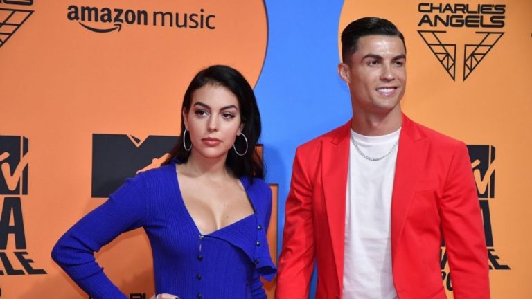 “Tu amigo y entrenador decidió mal”: El fuerte descargo de pareja de Cristiano Ronaldo tras eliminación de Portugal