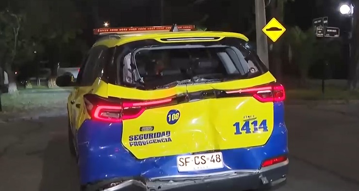 Delincuentes dispararon a inspectores municipales que intentaron repeler violento robo en Providencia