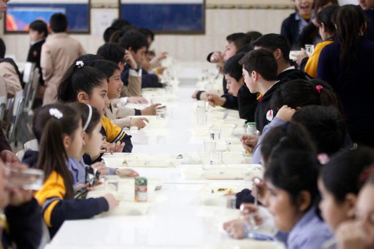 Beca BAES aumentaría su valor mensual: ¿Quiénes recibirían los nuevos beneficios estudiantiles?