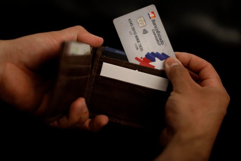 Cómo solicitar la CuentaRUT: 5 preguntas sobre el Bolsillo Familiar Electrónico