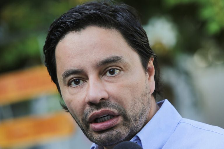 Recurrió a la ley: Rodolfo Carter ordenó demolición de al menos 20 casas de narcotraficantes