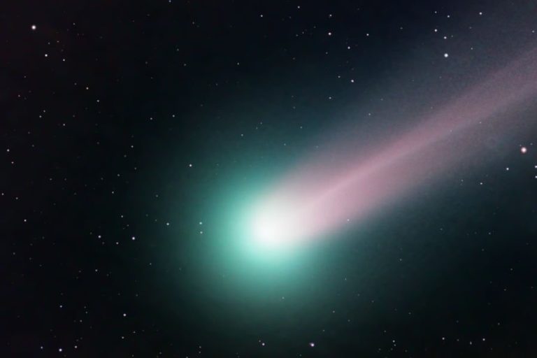 Cometa verde pasará sobre la Tierra por primera vez en 50 mil años: ¿Cómo y cuándo poder observarlo?