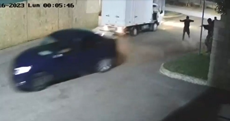 Esquivó varios balazos: Guardia impidió millonario robo a bodega en Quilicura en cinematográfico escape